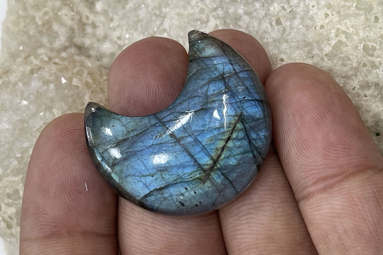 LOvely 53.97 Cts Natural Labradorite (1 of 3)