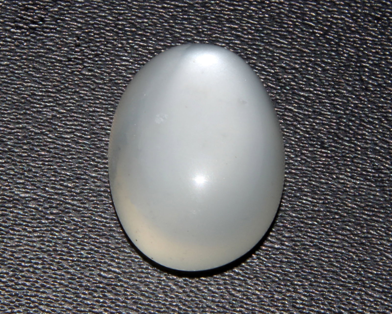 Marvellous " Natural Moonstone " 12.00 Cts Natural Moonstone (1 of 2)