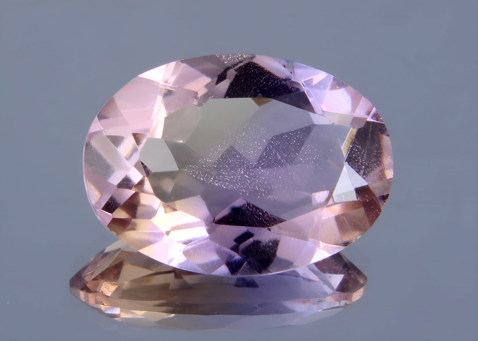 Delightful " Natural Ametrine " 4.42 cts Natural Ametrine (1 of 5)