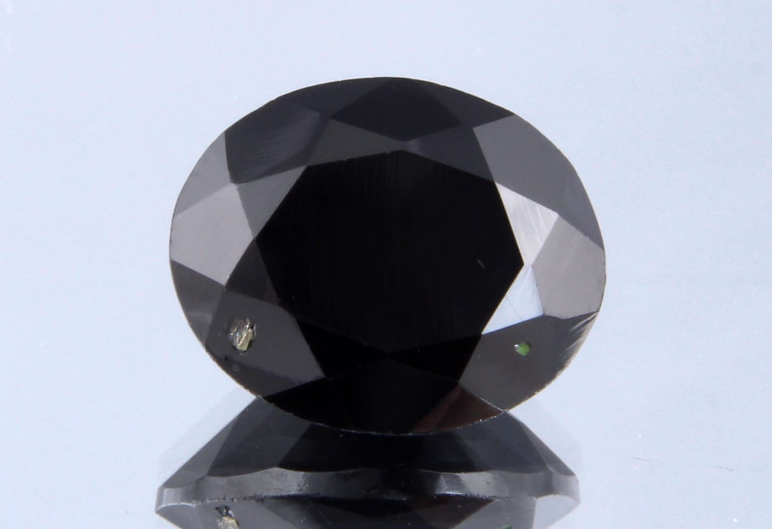 Fabulous " Natural Black Spinel " 4.58 Cts Natural Black Spinel: Gemstone : Natural Black Spinel Shape and cut : Oval Cut Origin : Africa Weight : 4.58 carats Dimensions: 11X9 mm , Color : Black Transparency: Opaque Treatment : No Clarity : VVS Shipping-: Flat rate