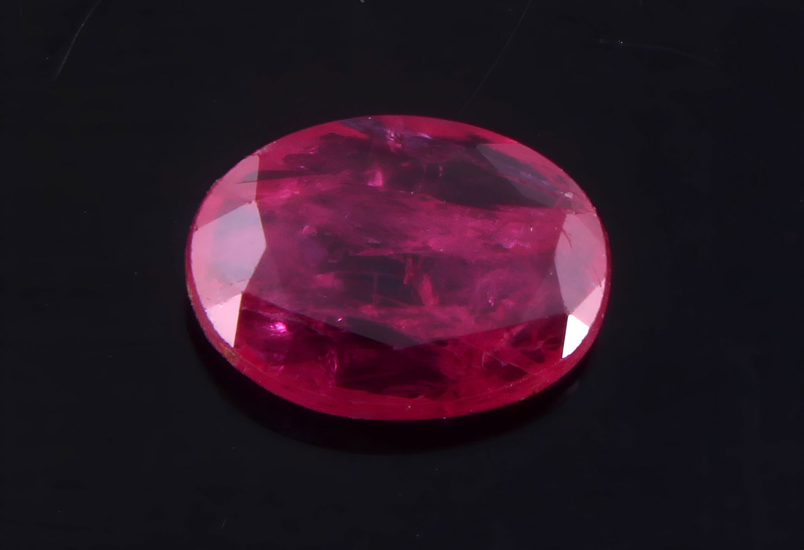 Awesome " Natural Ruby " 0.87 Cts Natural Ruby (1 of 7)