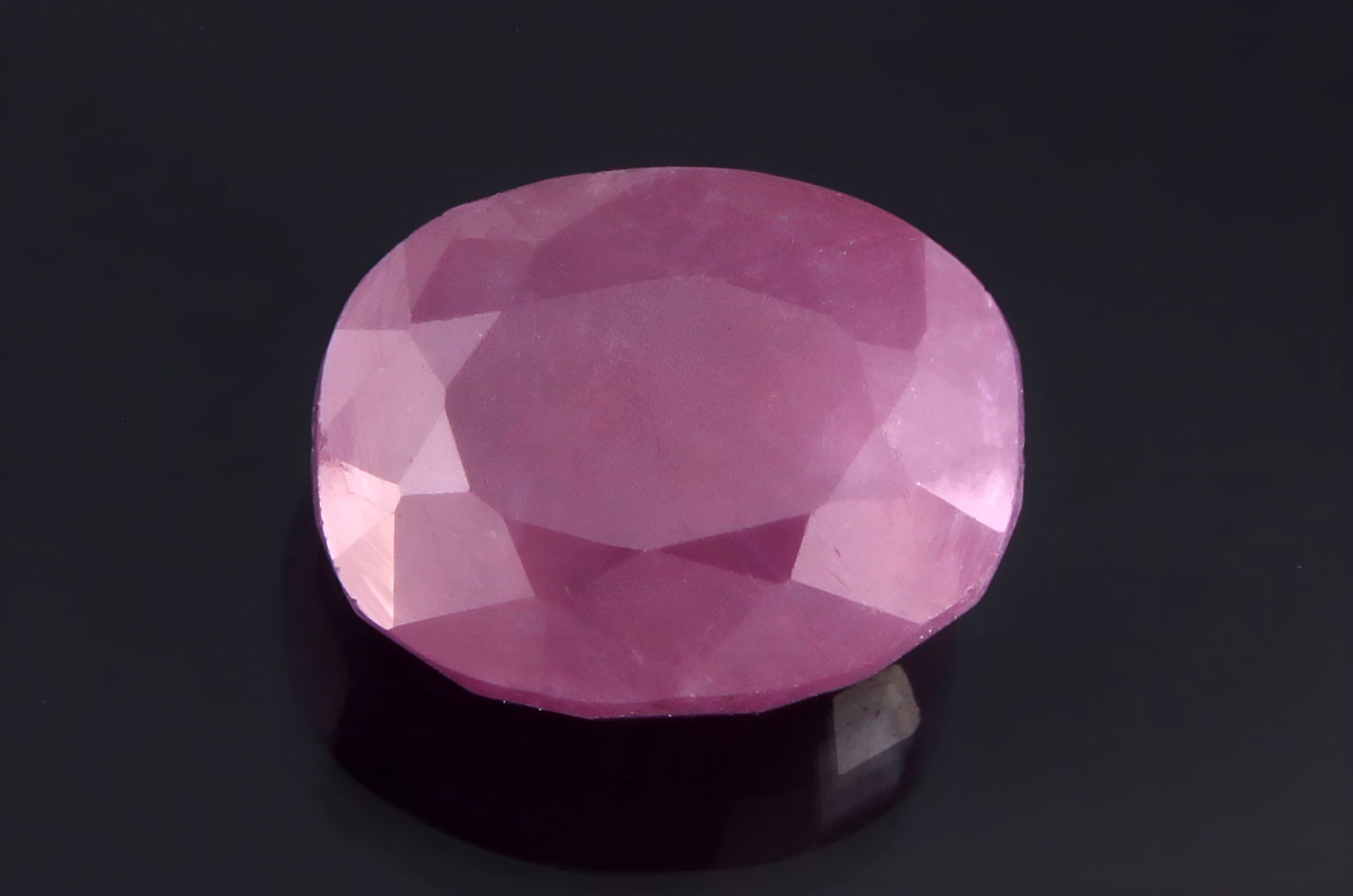 Beautiful 4.12 Cts Natural Unheated Ruby (1 of 5)