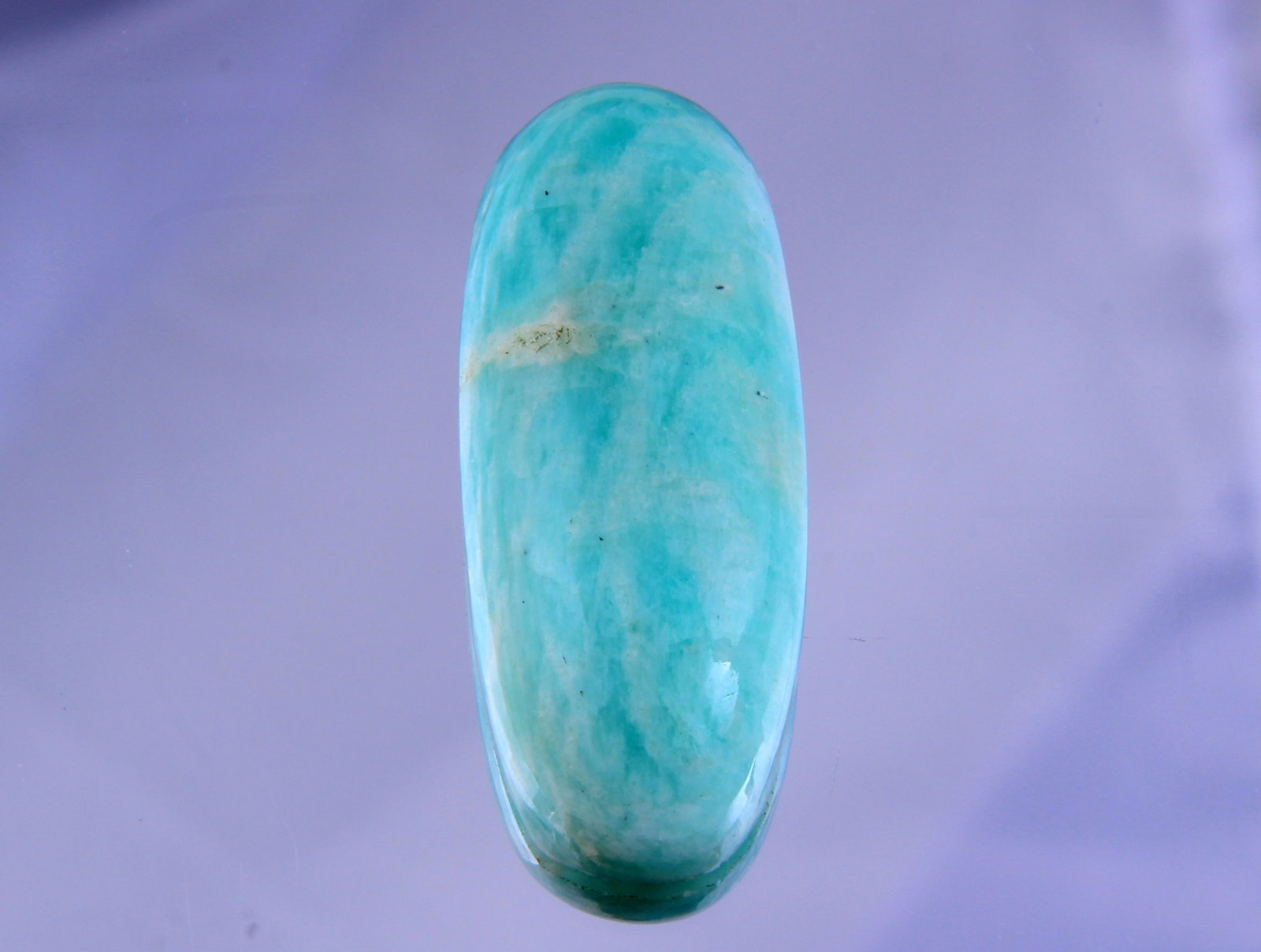 Huge Size 28.63 Cts Natural Amazonite: Gemstone : Natural Amazonite Shape / cut : Oval Cabochon Weight : 28.63 Carats Dimensions : 28x12 mm, Color : Green Transparency : Opaque Treatment : None Origin : Africa Shipping-: Flat rate of $7.00