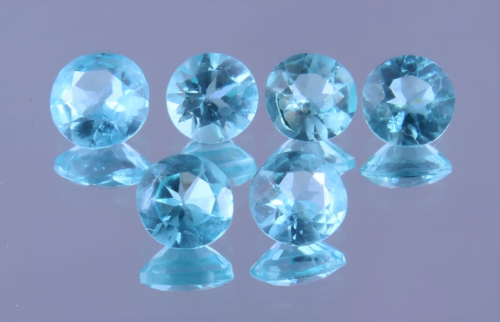 Beautiful " Natural Blue Apatite " 1.01 Cts Natural Blue Apatite Lot (1 of 4)