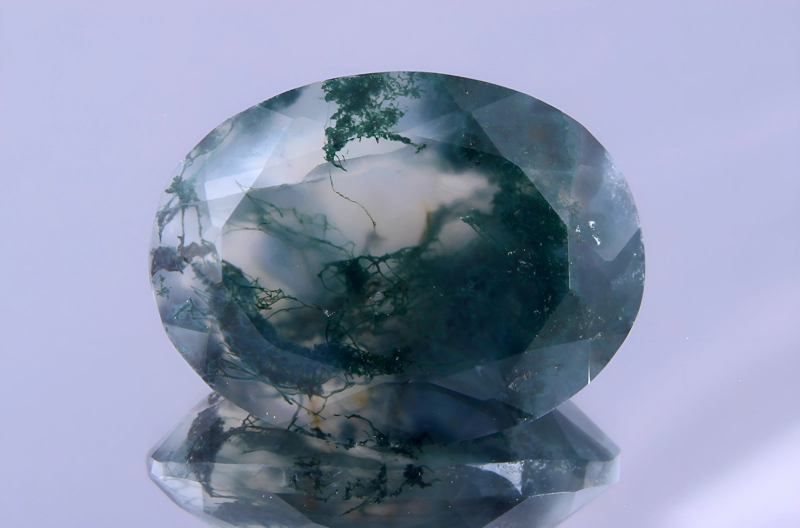 Delightful 8.56 Cts Natural Bi-Color Moss Agate (1 of 5)