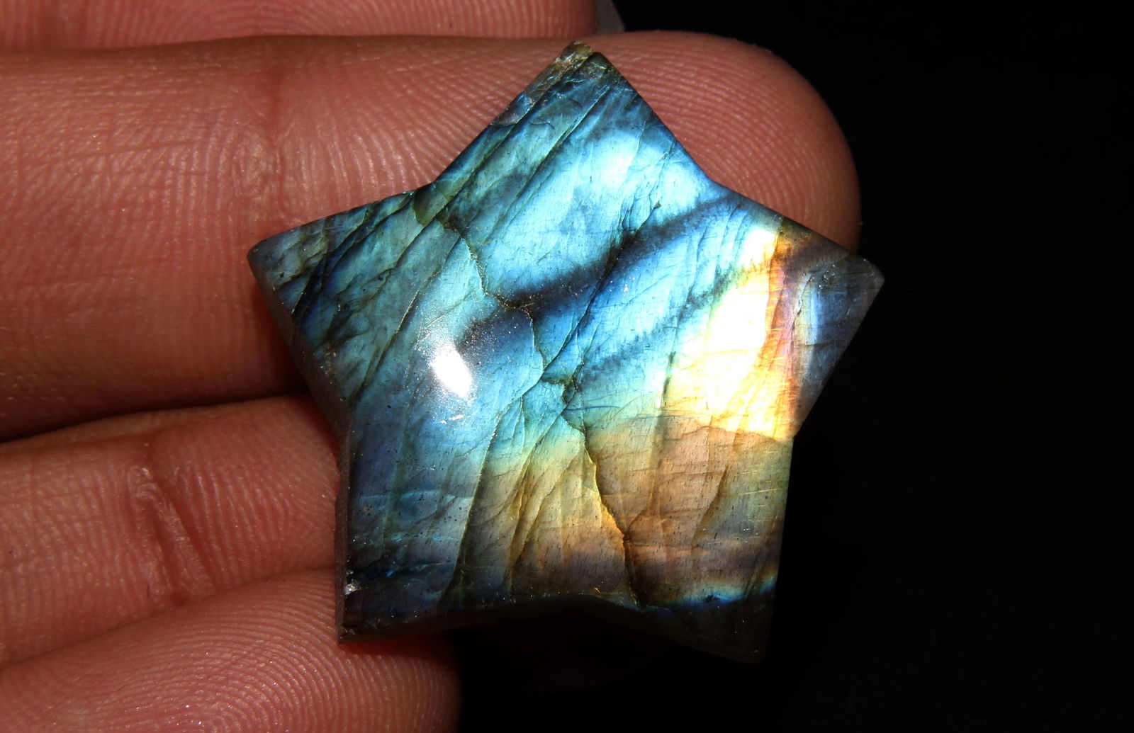 Lovely 36.38 Cts Natural Labradorite (1 of 4)