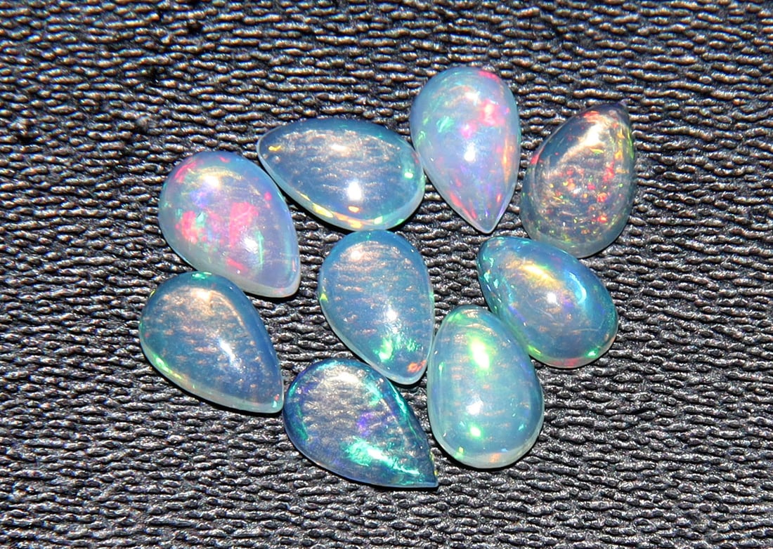 Beautiful 1.18 Cts Natural Opal Set (1 of 3)