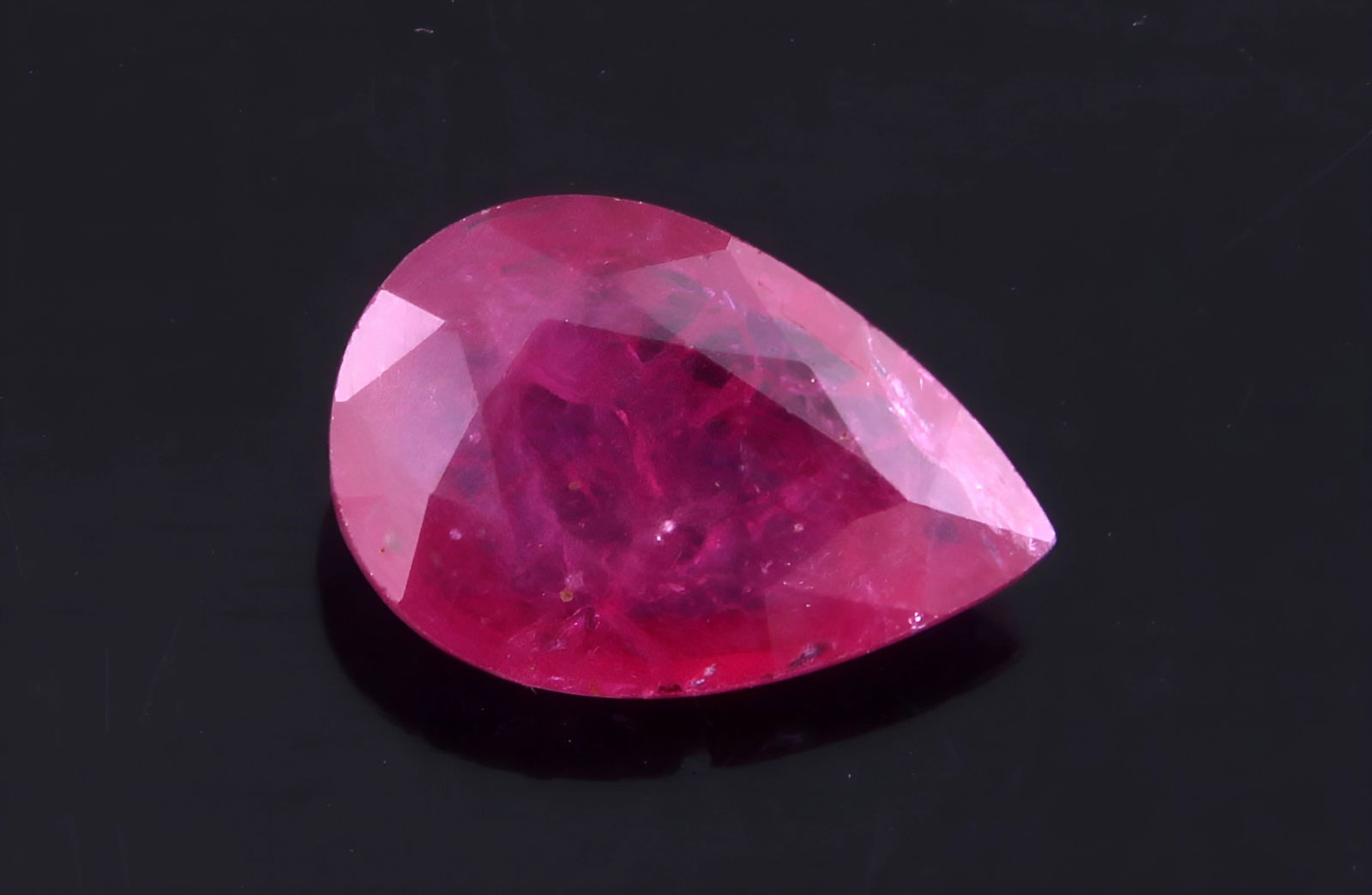 Magnificent " Natural Ruby " 1.63 Cts Pear Cut (1 of 5)
