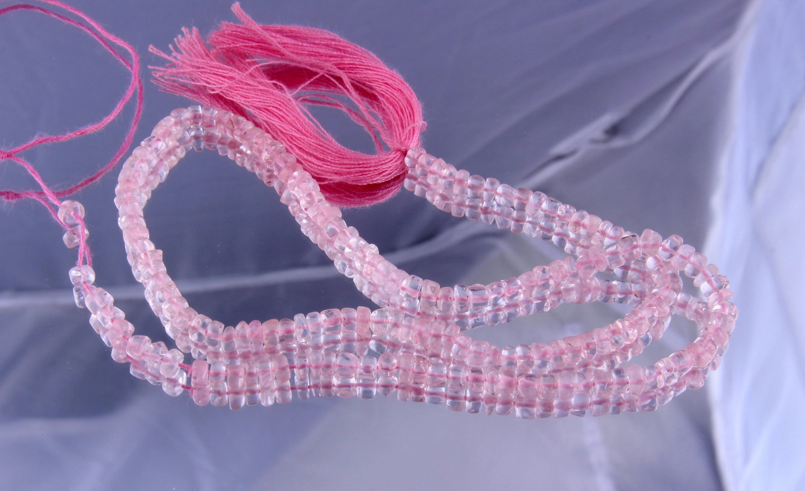 Wonderful " Natural Pink Rose Quartz " 34.88 Cts: Gemstone : Natural Pink Rose Quartz Shape and cut : Beads Cut Origin : Africa Weight : 34.88 carats Measurements : 4x4 mm Color : Pink Transparency: Transparent Treatment : No Treatment Clarity : VVS 