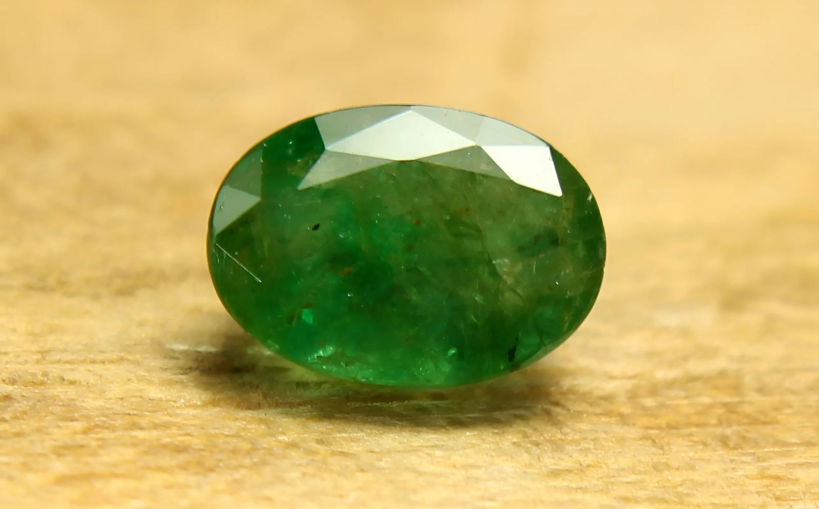Beautiful "Natural Zambia Emerald"  0.96 Cts Natural Emerald (1 of 6)