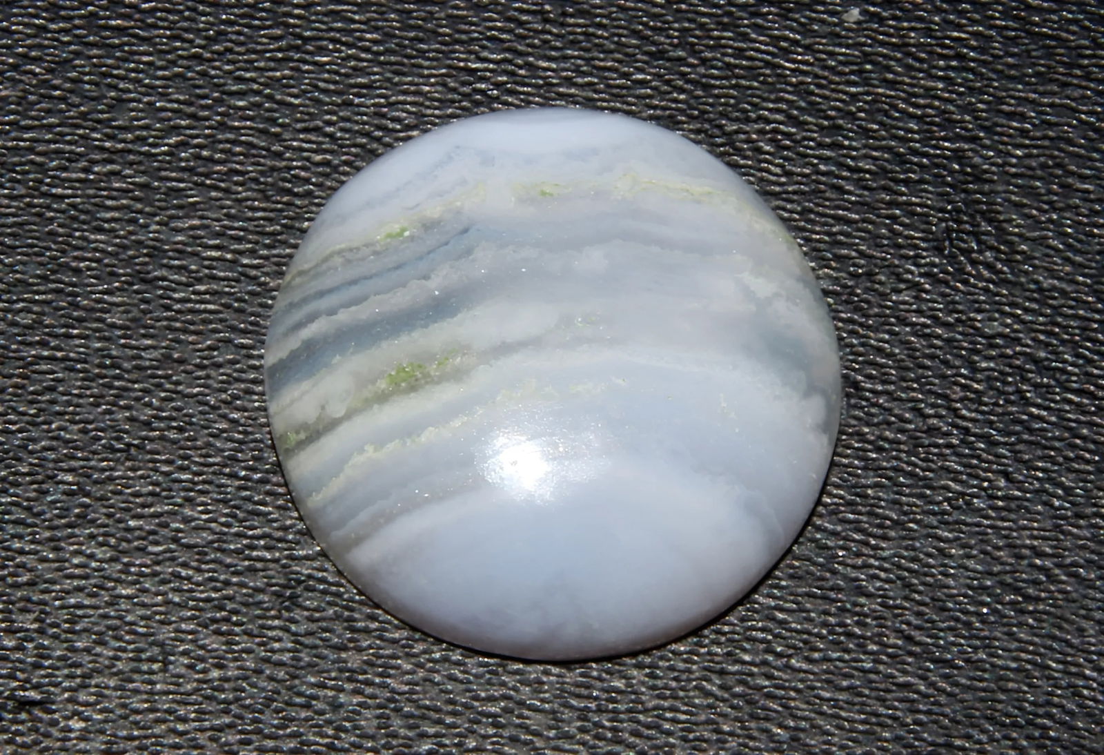 Gorgeous 9.41 Ct Natural Blue Lace Agate (1 of 4)