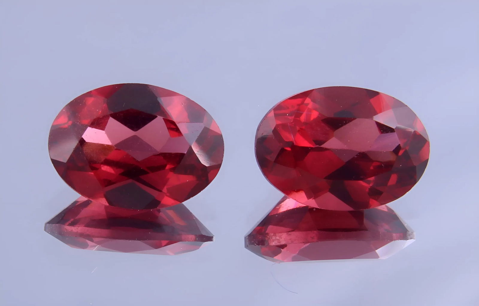 Stunning 1.90 Cts Natural Red Garnet Pair (1 of 5)