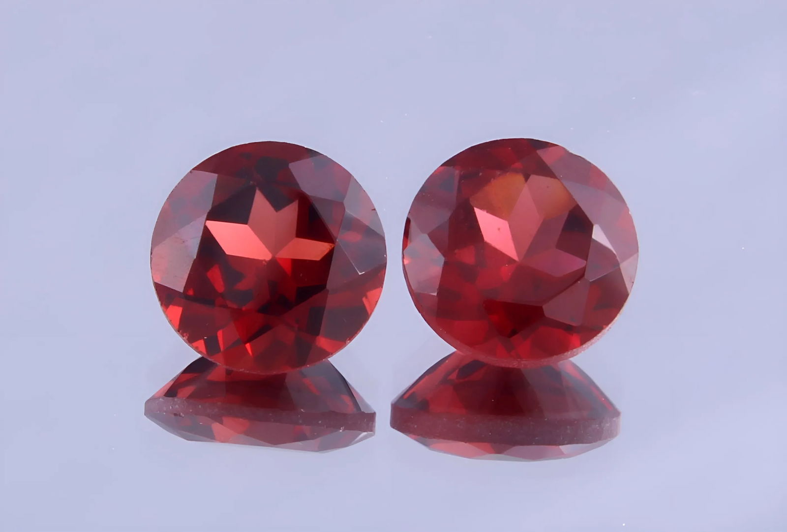 Stunning 2.07 Cts Natural Red Garnet Pair (1 of 4)