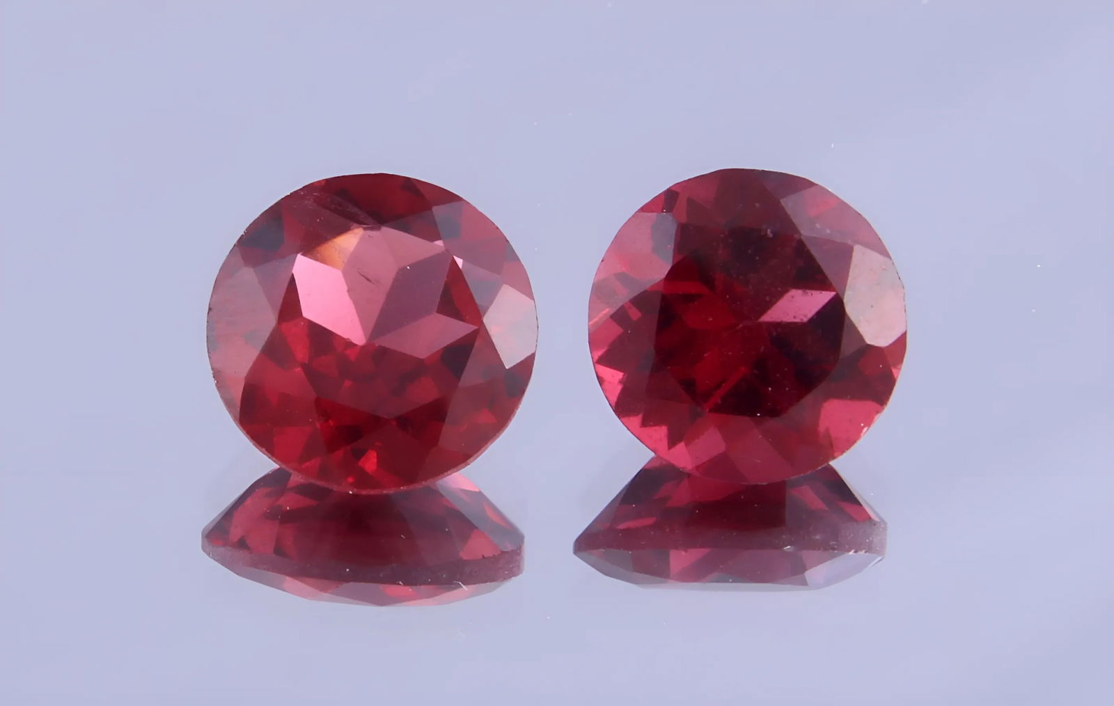 Stunning 1.99 Cts Natural Red Garnet Pair (1 of 4)