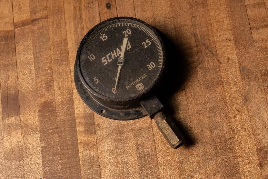 Early 20th Century Tire Air Pressure Gauge (1 of 3)