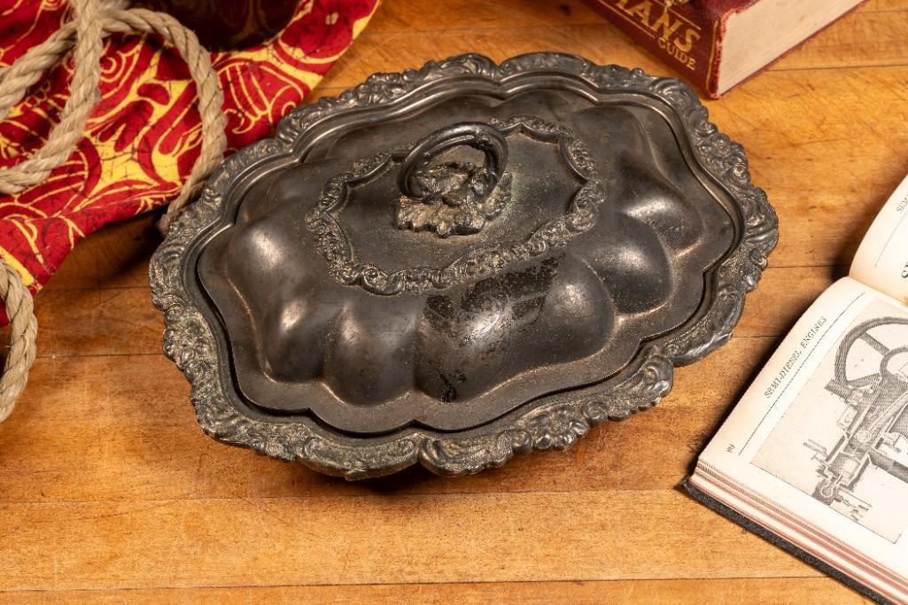 Silver Plate Dish (1 of 4)