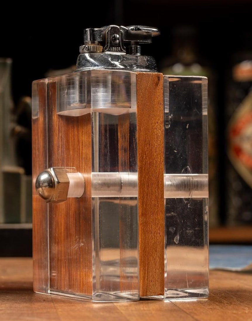 "Astrolite" Lucite Lighter by Rittz Co. (1 of 4)