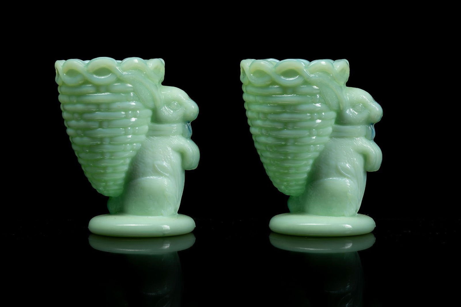 Pair of Vintage Jadeite Figural Rabbit Egg Cups: Item SKU: C-12037 Animal-shaped single-egg cups. Excellent condition, free of damage. 3" W x 2" D x 3" H