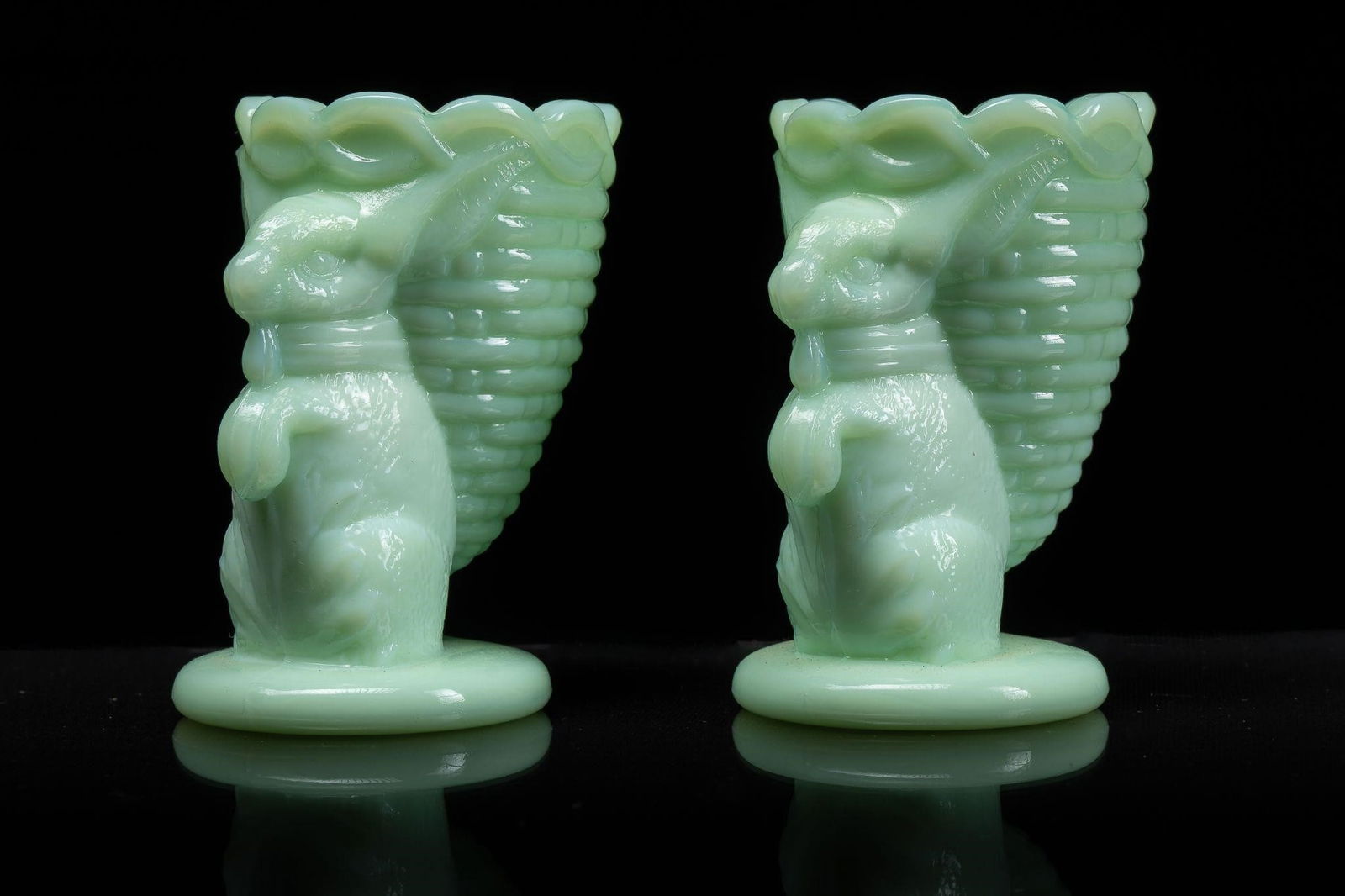 Pair of Vintage Jadeite Figural Rabbit Egg Cups: Item SKU: C-12038 Animal-shaped single-egg cups. Excellent condition, free of damage. 3" W x 2" D x 3" H