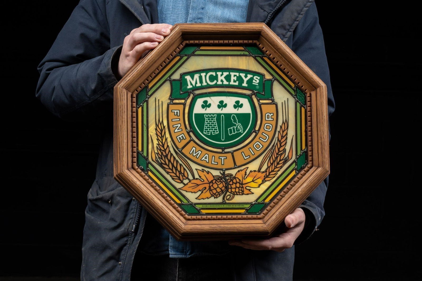 VTG Mickey's Malt Liquor Self-Framed Plastic Sign (1 of 5)