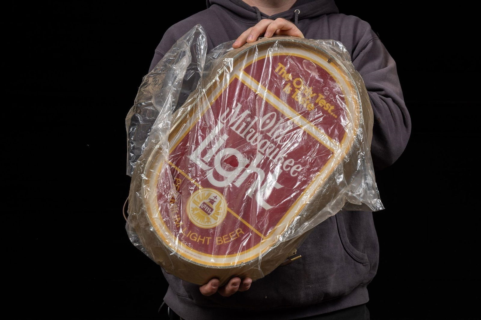 Old Milwaukee Light Lighted NOS Plastic Beer Sign (1 of 6)