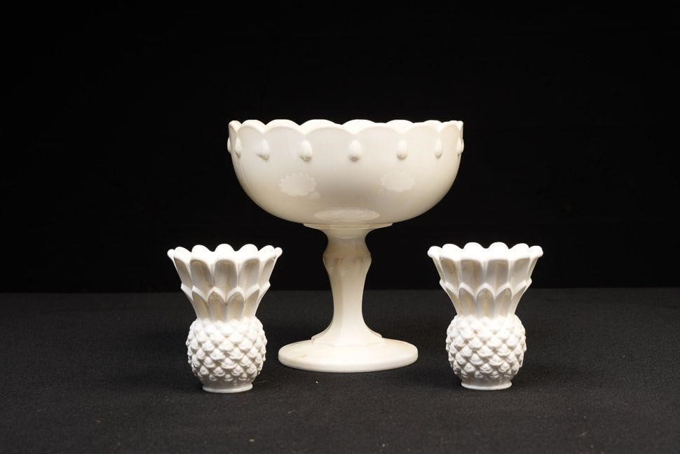 Lot of Three Vintage White Ceramic Pieces (1 of 10)