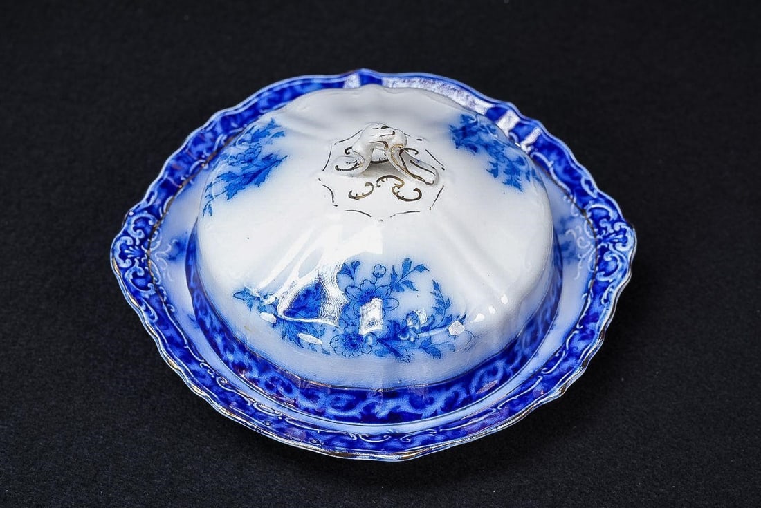 Alcock Flow Blue "Touraine" Covered Butter Dish (1 of 4)