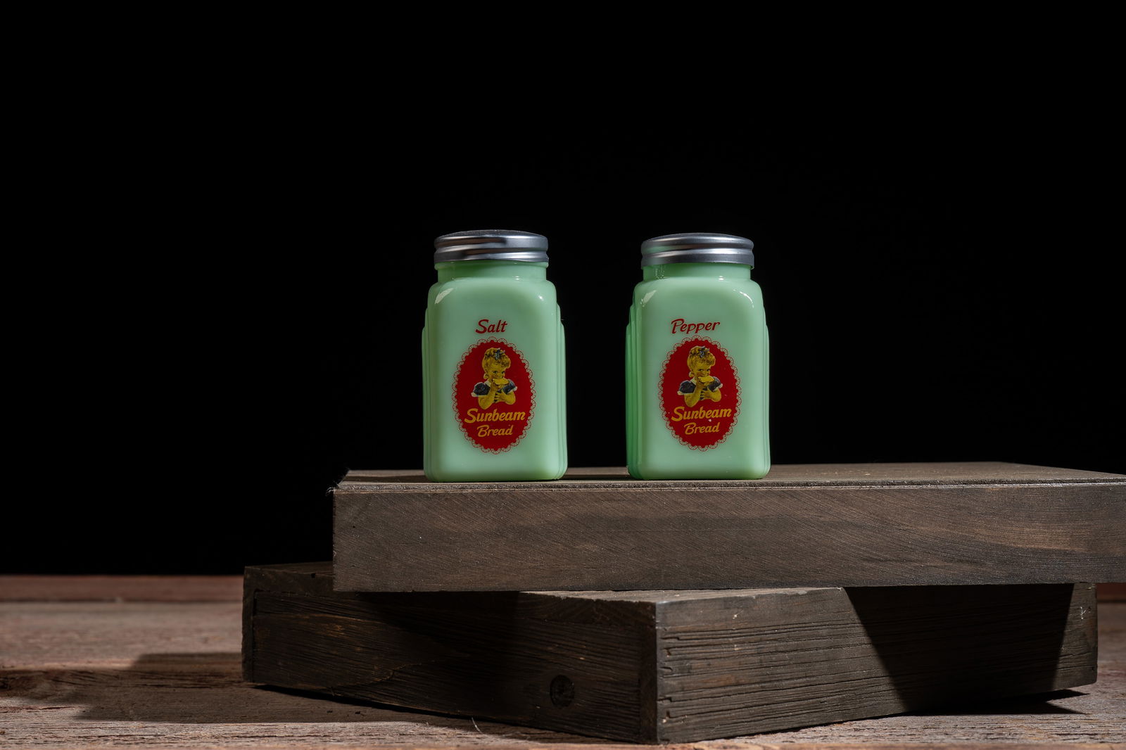 Contemporary Sunbeam Salt and Pepper Shakers: **NOTE: Any shipping quotes provided on this screen are provided by Live Auctioneers. For an in-house shipping quote on this lot, please reach out to us at rockauctiongallery@gmail.com.** 18929 