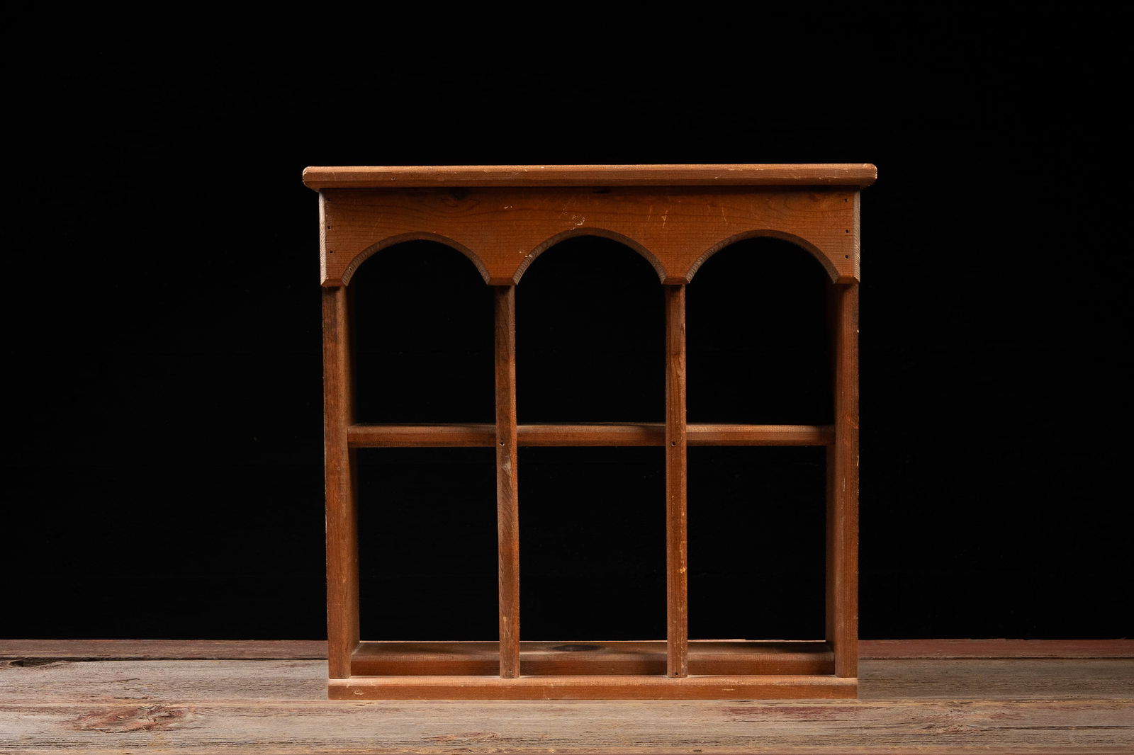 Vintage Oak Arched Wall Display Shelf: **NOTE: Any shipping quotes provided on this screen are provided by Live Auctioneers. For an in-house shipping quote on this lot, please reach out to us at rockauctiongallery@gmail.com.** C-19180