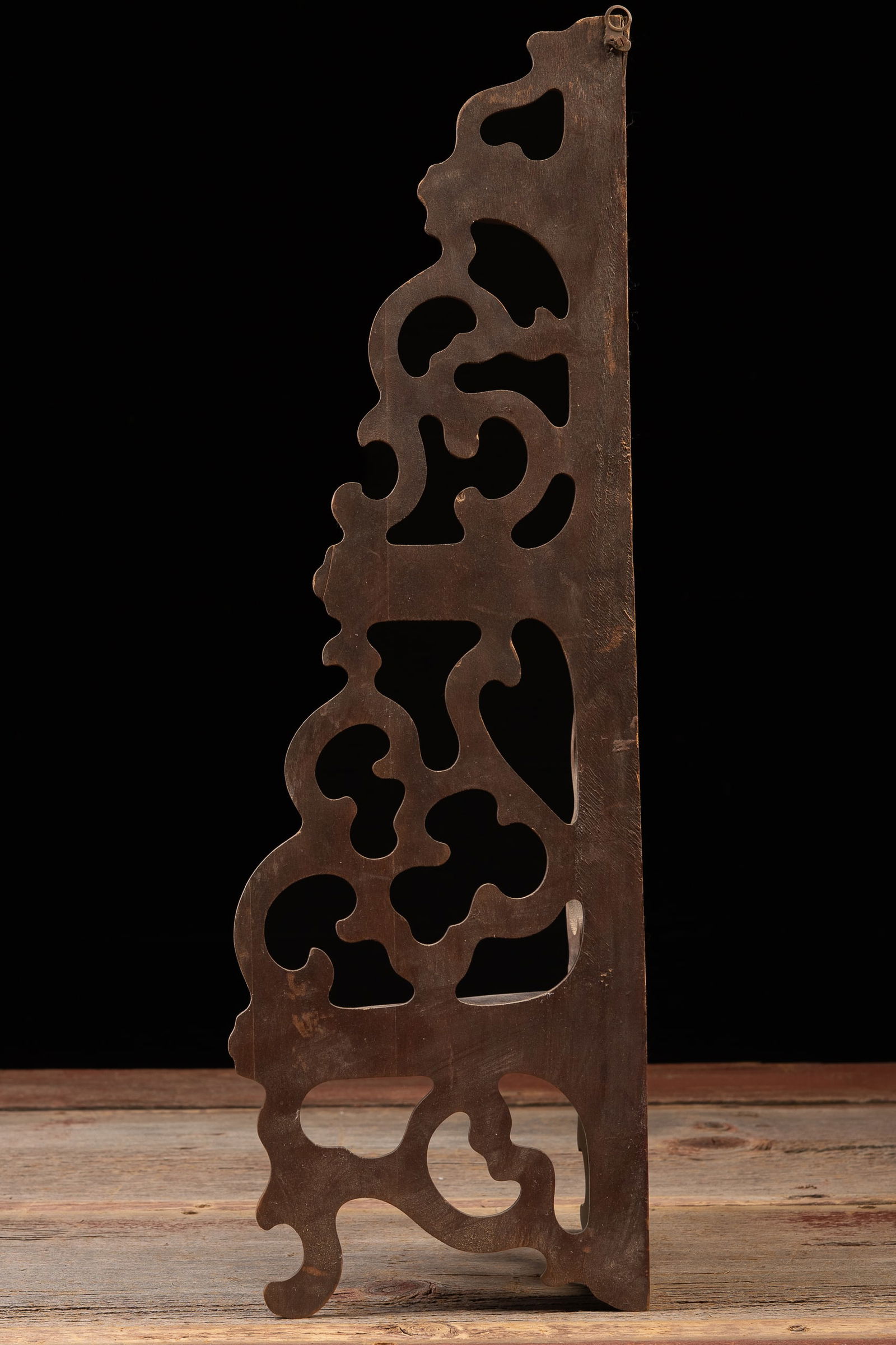 Victorian Three-Tier Scroll-Cut Corner Shelf - 5