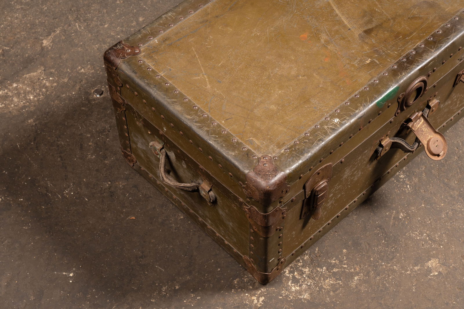 Olive Green Steamer Chest - 5