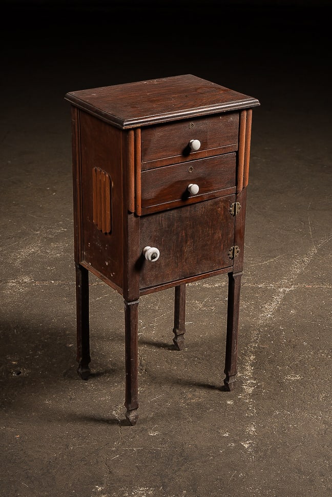 Wood Bedside Cabinet (1 of 7)