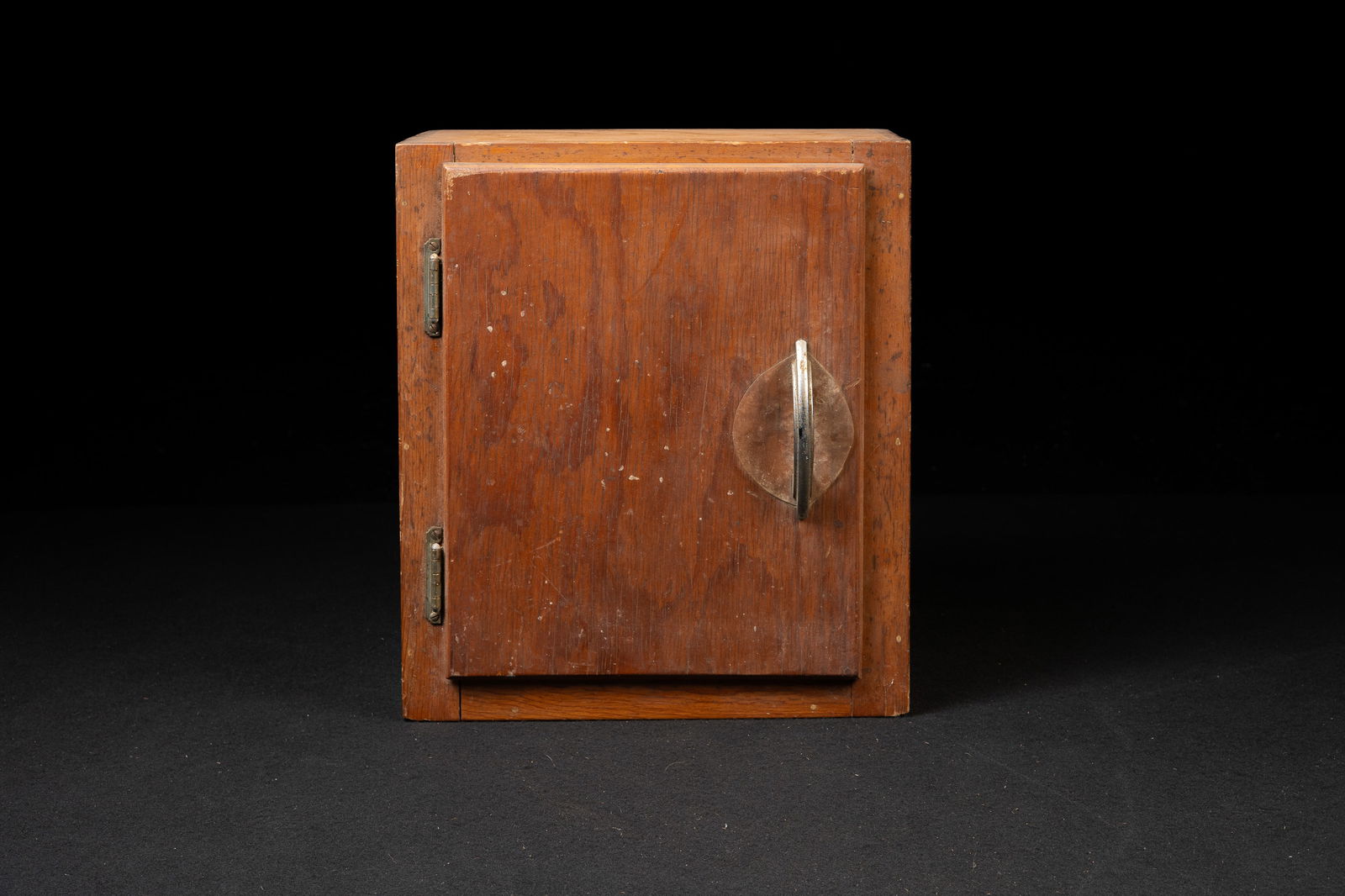 Midcentury Wall-Mount Wooden Cabinet (1 of 10)