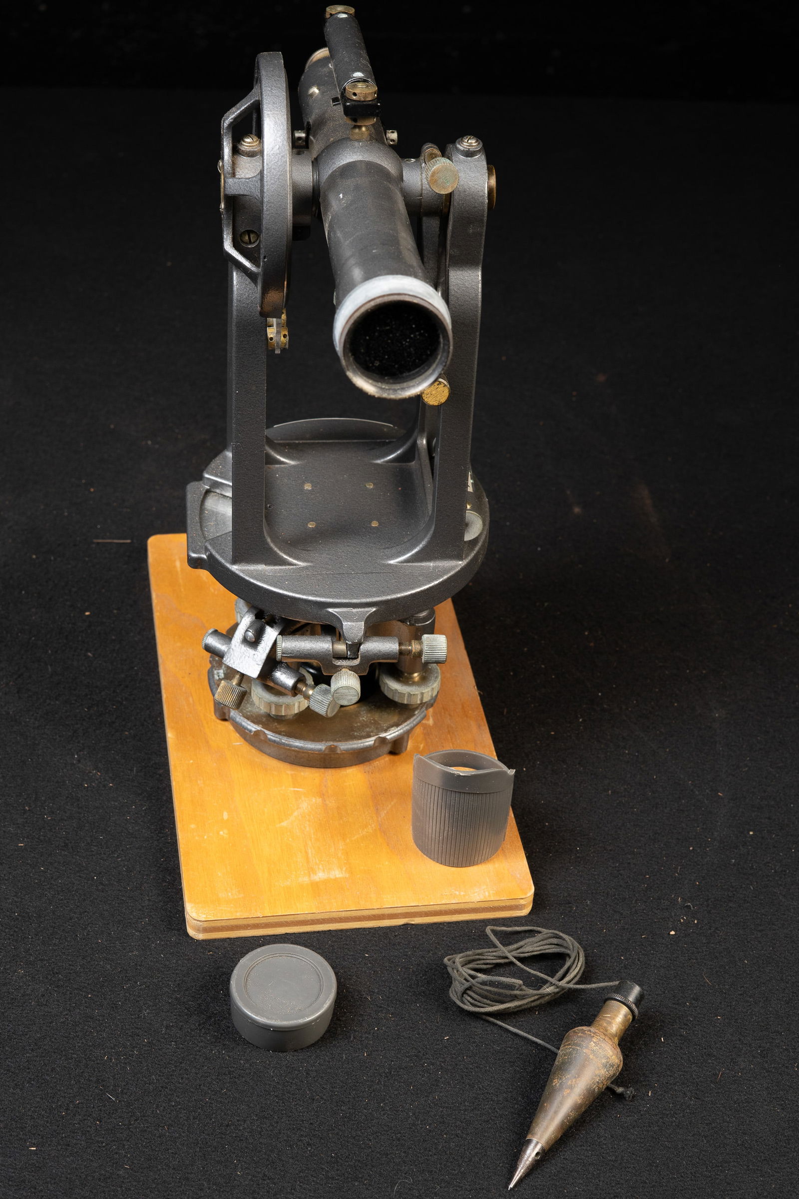 Vintage 8200 Surveyor's Transit Level - 6