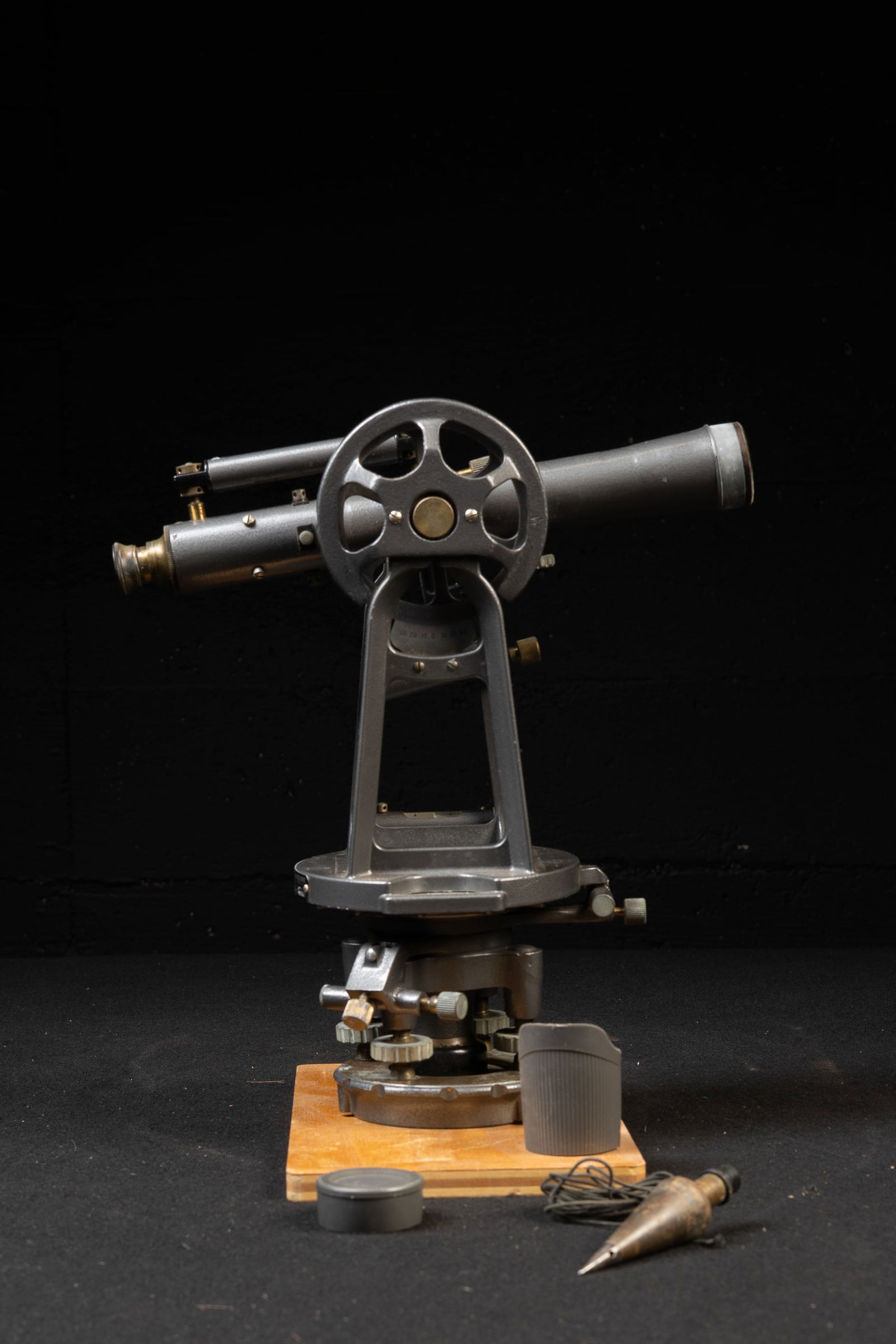 Vintage 8200 Surveyor's Transit Level - 7