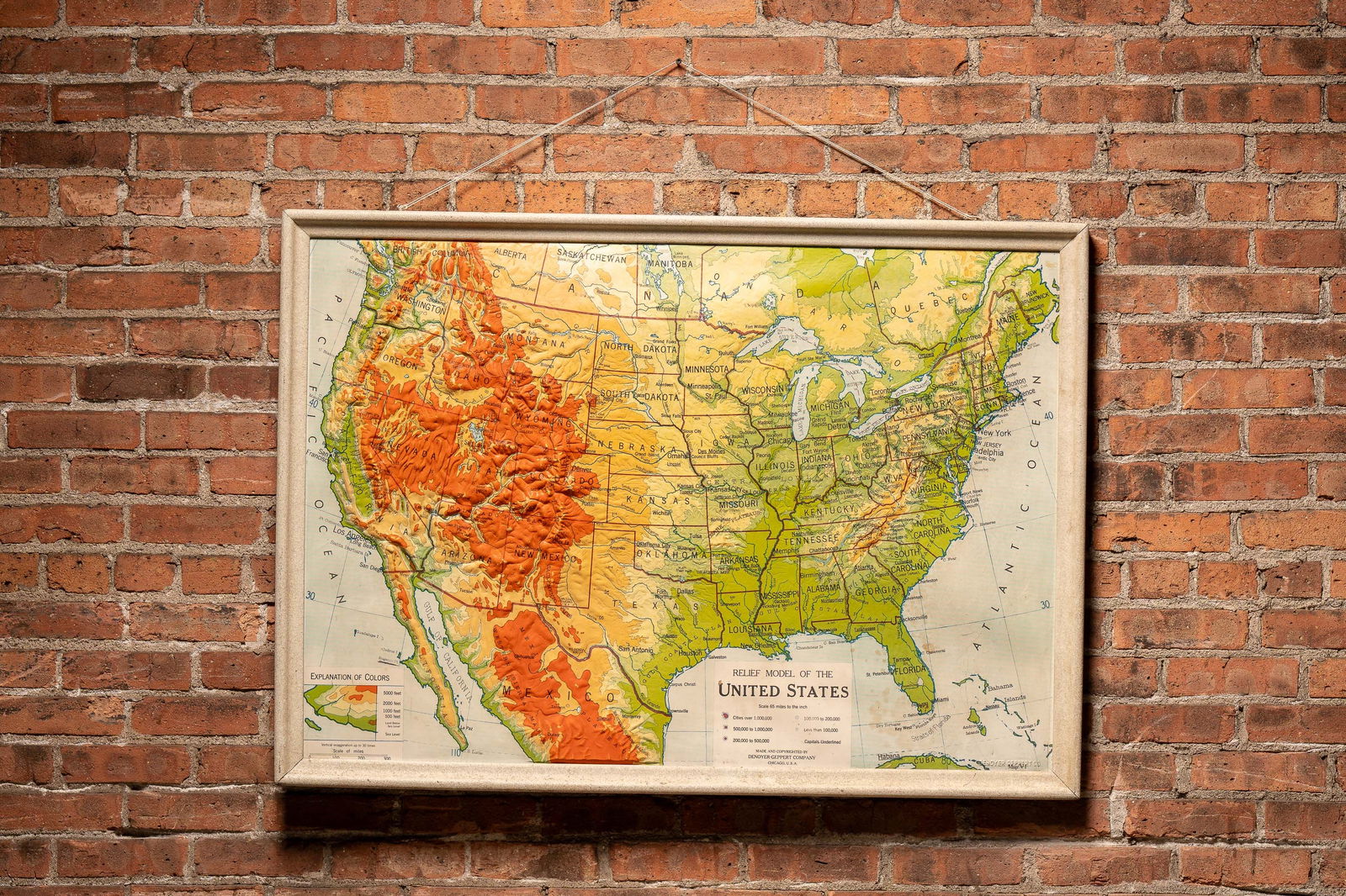 Vintage Relief Map Of United States: **NOTE: Any shipping quotes provided on this screen are provided by Live Auctioneers. For an in-house shipping quote on this lot, please reach out to us at rockauctiongallery@gmail.com.** 