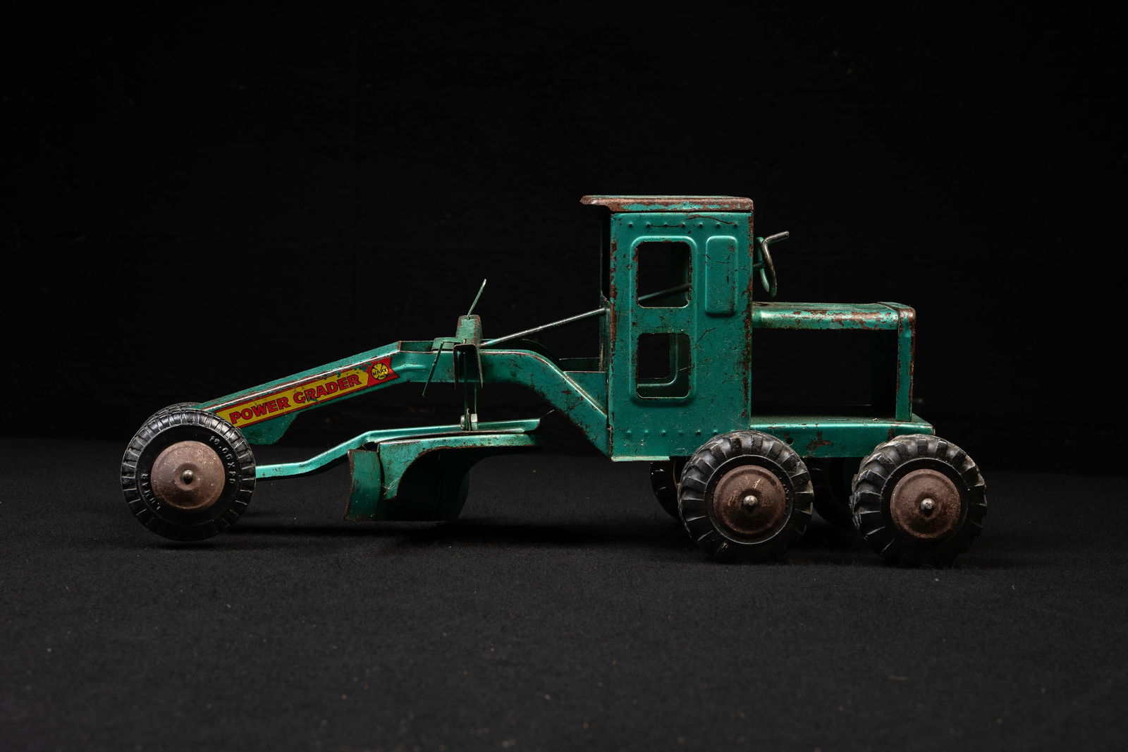 Marx â€?Power Graderâ€? Pressed Steel Construction Toy: **NOTE: Any shipping quotes provided on this screen are provided by Live Auctioneers. For an in-house shipping quote on this lot, please reach out to us at rockauctiongallery@gmail.com.** 