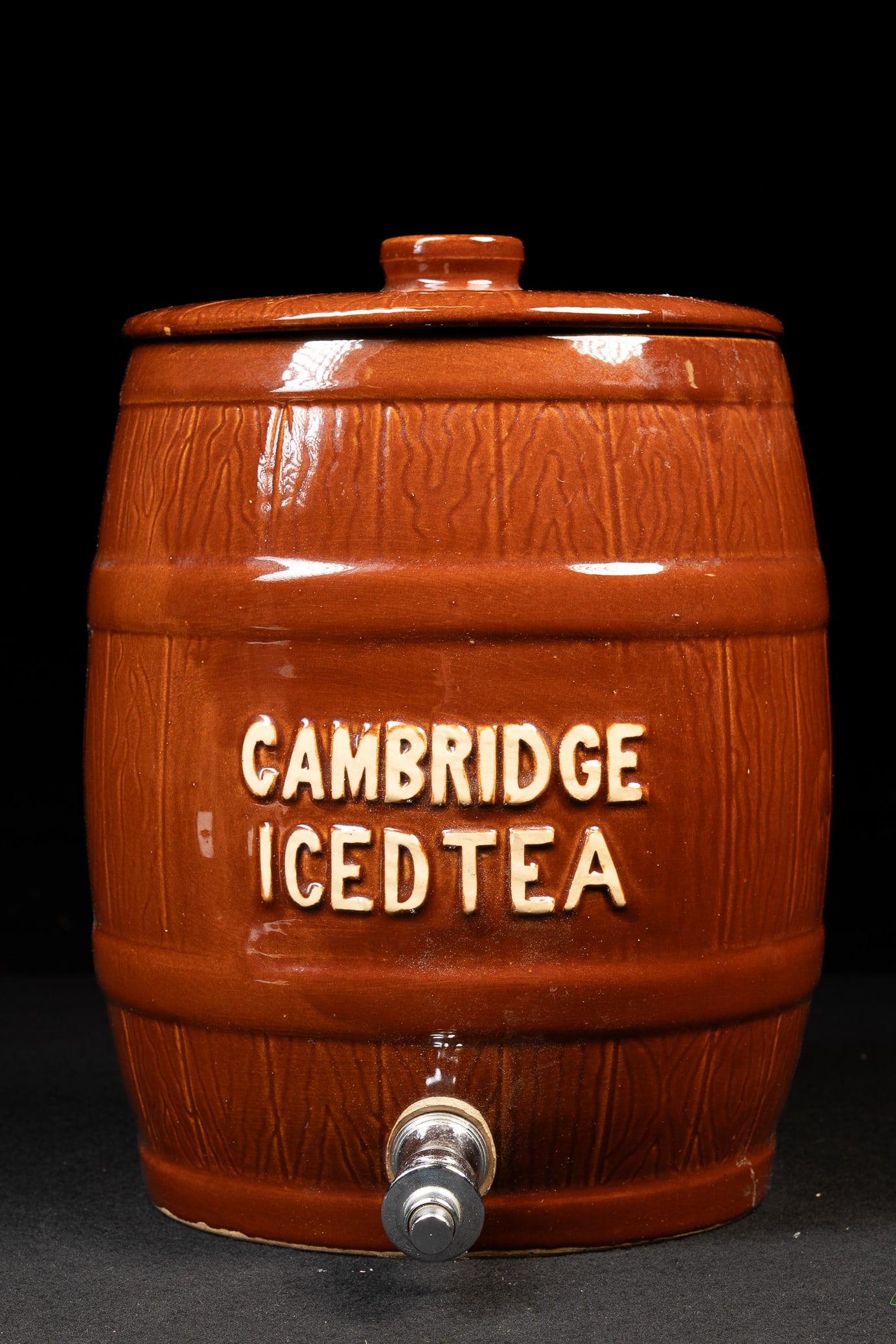 Cambridge Iced Tea Stoneware Beverage Dispenser: **NOTE: Any shipping quotes provided on this screen are provided by Live Auctioneers. For an in-house shipping quote on this lot, please reach out to us at rockauctiongallery@gmail.com.** C-19350