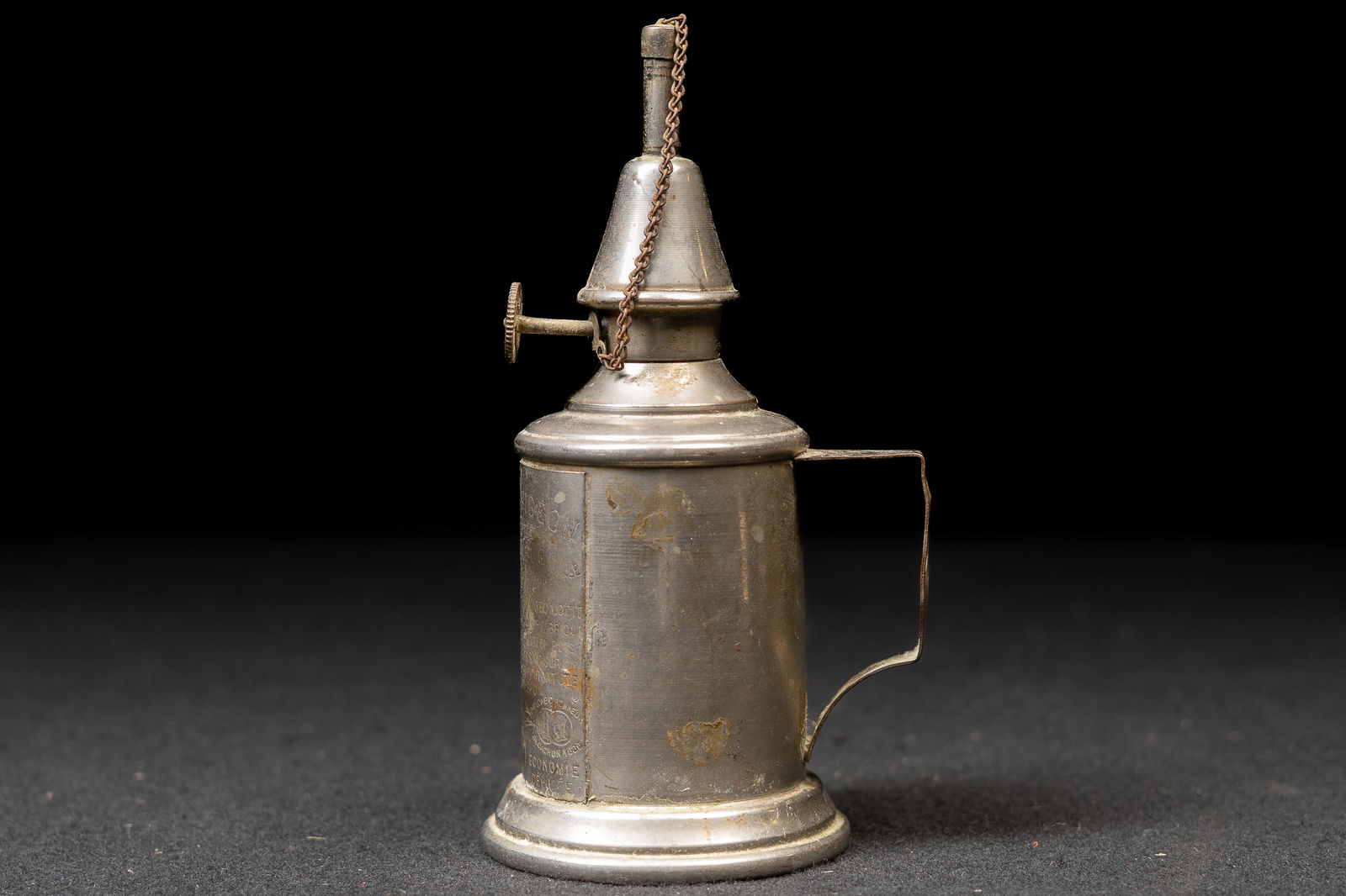 Antique â€?Pigeonâ€? Brass Carbide Bicycle Lamp: **NOTE: Any shipping quotes provided on this screen are provided by Live Auctioneers. For an in-house shipping quote on this lot, please reach out to us at rockauctiongallery@gmail.com.** C-19394