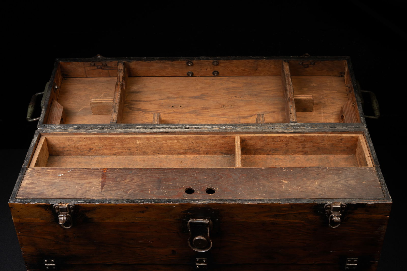 Antique Carpenterâ€™s Tool Chest - 11