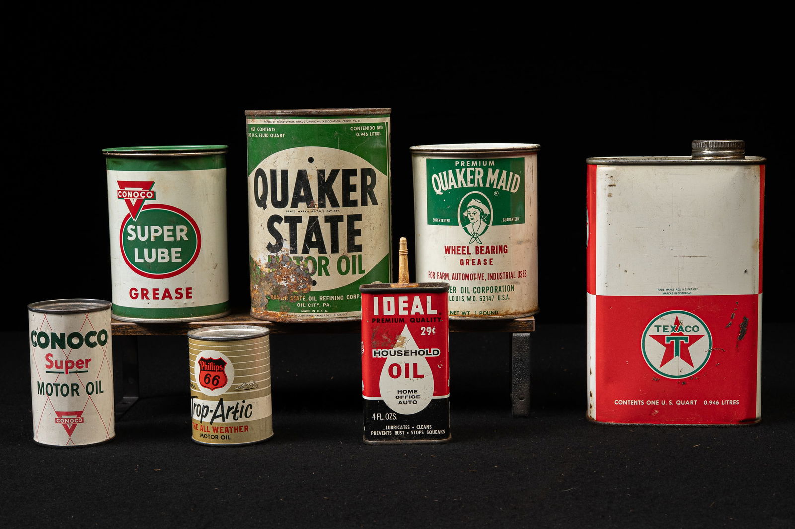 Vintage Petroleum & Automotive Advertising Tins: **NOTE: Any shipping quotes provided on this screen are provided by Live Auctioneers. For an in-house shipping quote on this lot, please reach out to us at rockauctiongallery@gmail.com.** 