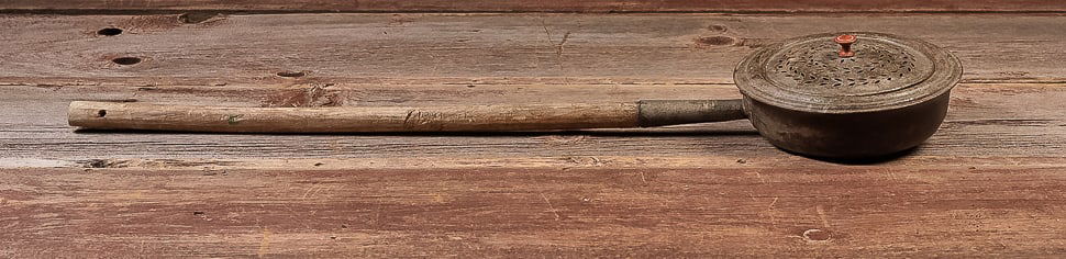 Long-Handled Bed Warmer with Pierced Lid: **NOTE: Any shipping quotes provided on this screen are provided by Live Auctioneers. For an in-house shipping quote on this lot, please reach out to us at rockauctiongallery@gmail.com.** 