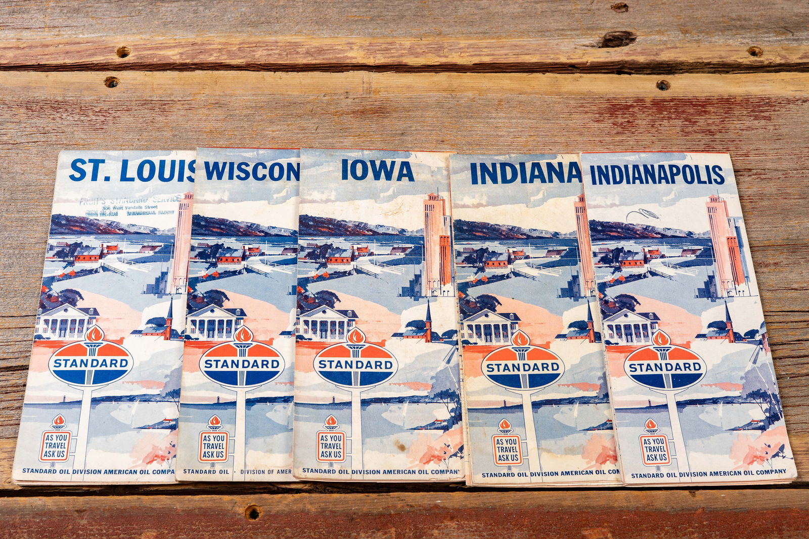 Lot of 5 Vtg. McNally/Standard Oil US Road Maps: **NOTE: Any shipping quotes provided on this screen are provided by Live Auctioneers. For an in-house shipping quote on this lot, please reach out to us at rockauctiongallery@gmail.com.** C-19539