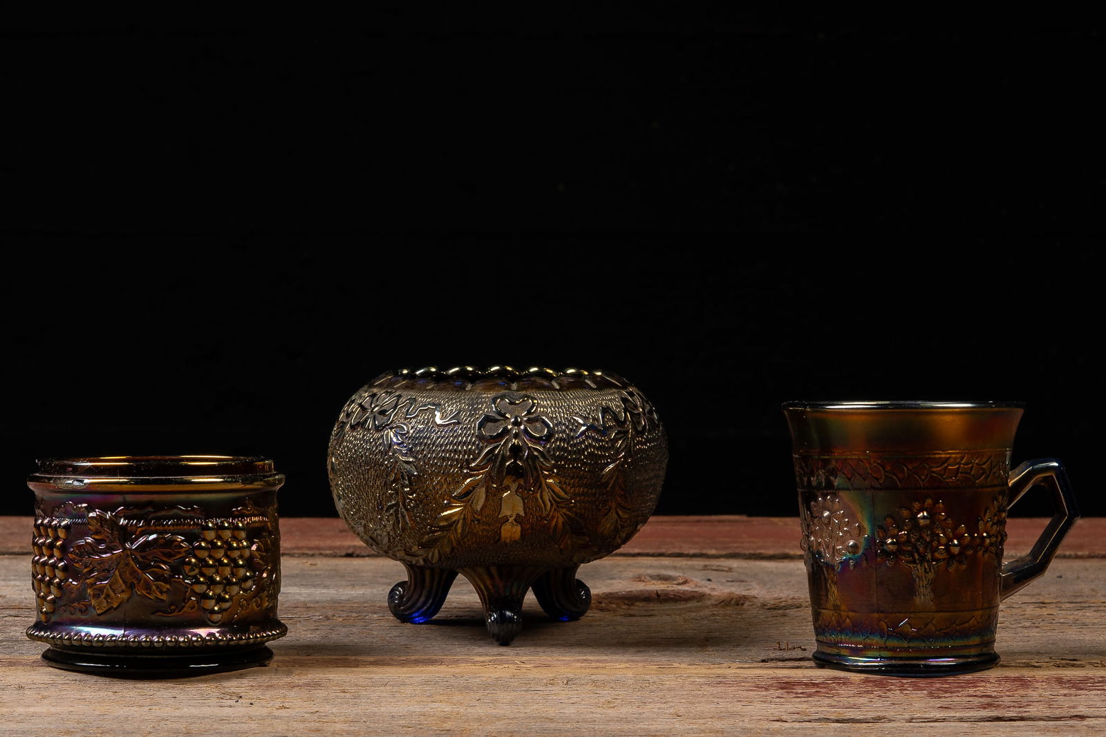 Lot of 3 Carnival Glass Pieces: **NOTE: Any shipping quotes provided on this screen are provided by Live Auctioneers. For an in-house shipping quote on this lot, please reach out to us at rockauctiongallery@gmail.com.** C-19559