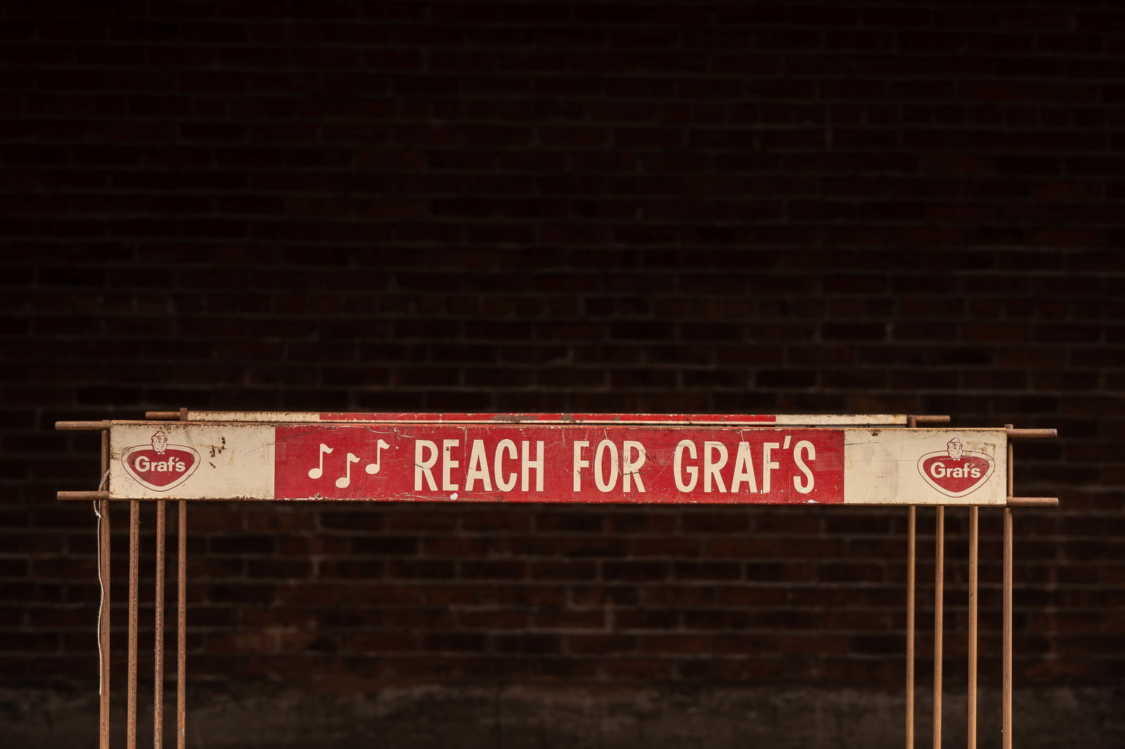 Graf's Bottled Soft Drink Wire Rack - 2