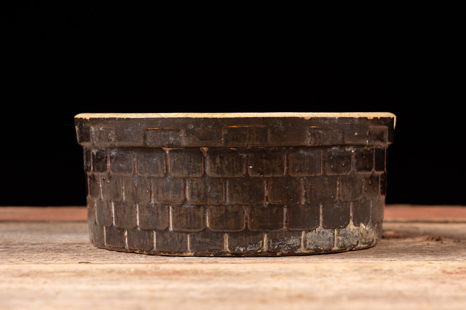 Early 20th Century Brown Glazed Stoneware Crock: **NOTE: Any shipping quotes provided on this screen or on your Live Auctioneers invoice are provided by Live Auctioneers. In-house shipping is available on all lots. For in-house shipping quotes,