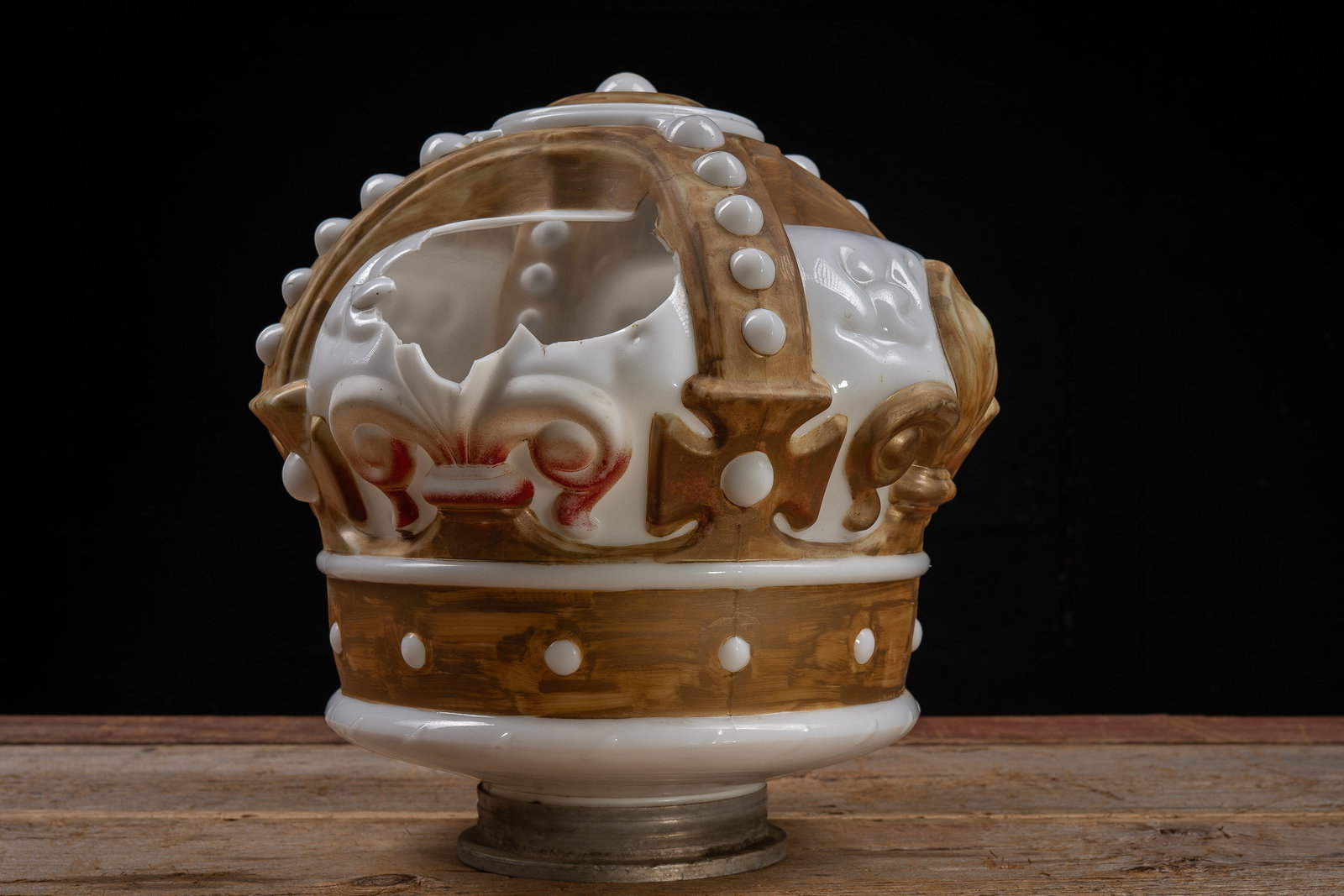 Standard Oil Gold Crown Milk Glass Gas Pump Globe - 4