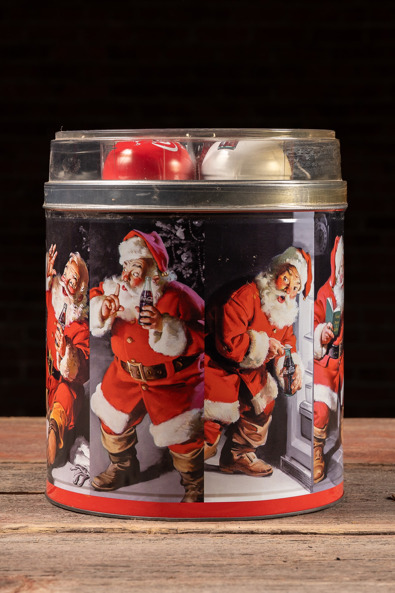 2009 Coca-Cola Santa Popcorn Tin w Ornaments- NOS (1 of 5)