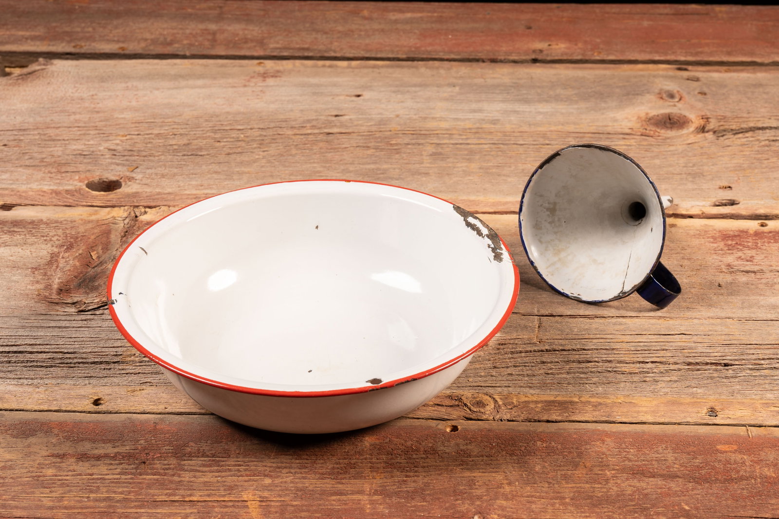 Enamelware Kitchen Basin and Funnel - Mid 20th C.: **NOTE: Any shipping quotes provided on this screen or on your Live Auctioneers invoice are provided by Live Auctioneers. In-house shipping is available on all lots. For in-house shipping quotes, plea