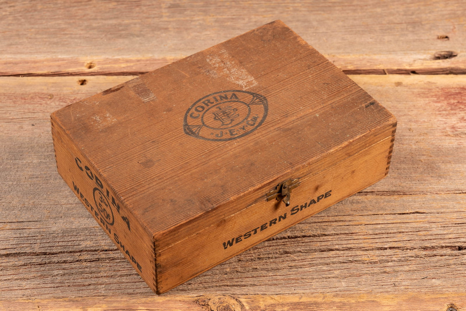 Corina -Western Shape- Cigar Box c. 1920's, Havana: **NOTE: Any shipping quotes provided on this screen or on your Live Auctioneers invoice are provided by Live Auctioneers. In-house shipping is available on all lots. For in-house shipping quotes, plea